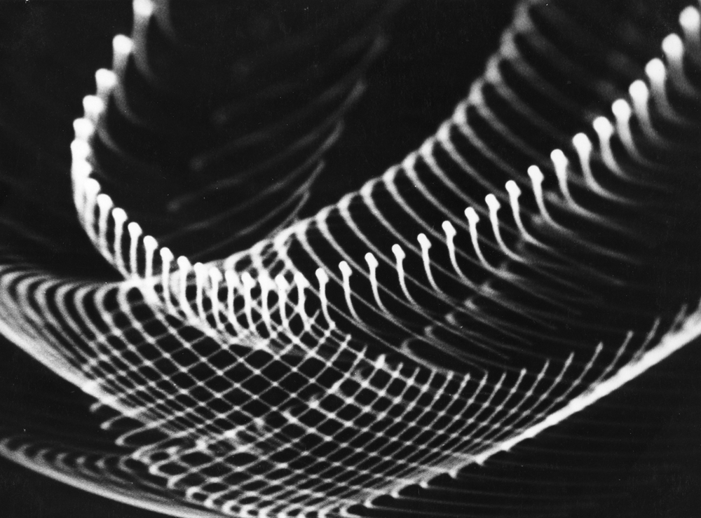H.W. Franke: Oszillogramm Analogrechner (1953). Foto: Bildarchiv space press.